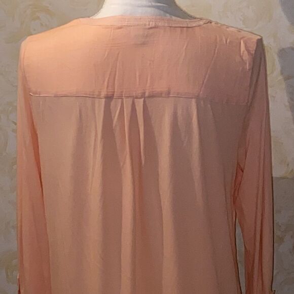 Merona Blouse/Top!  - Picture 5 of 10